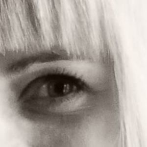 Meet your Posher, Ariane